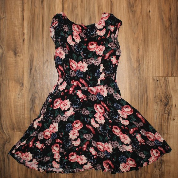Abercrombie & Fitch Floral Spring Summer Dress S - Picture 2 of 4